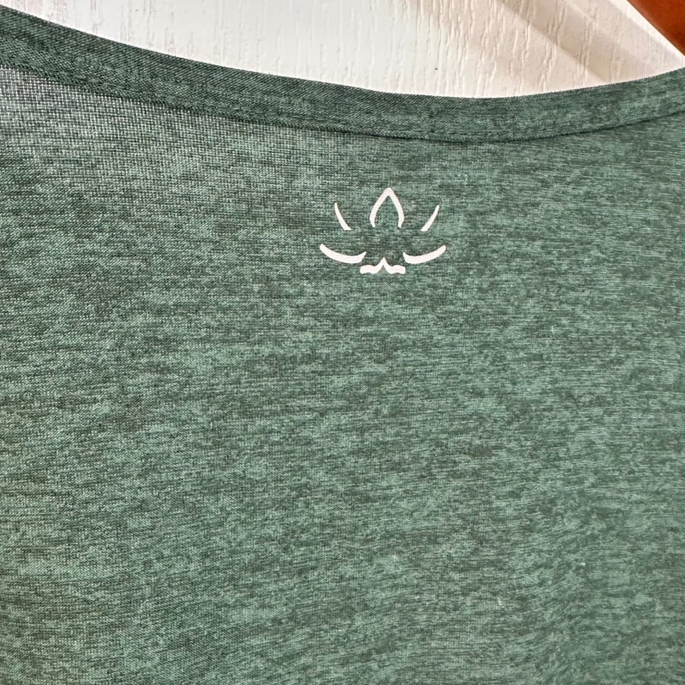Beyond Yoga Womens Forest Green Heathered Long Sleeve Top LWSD7557 Medium - Picture 4 of 9